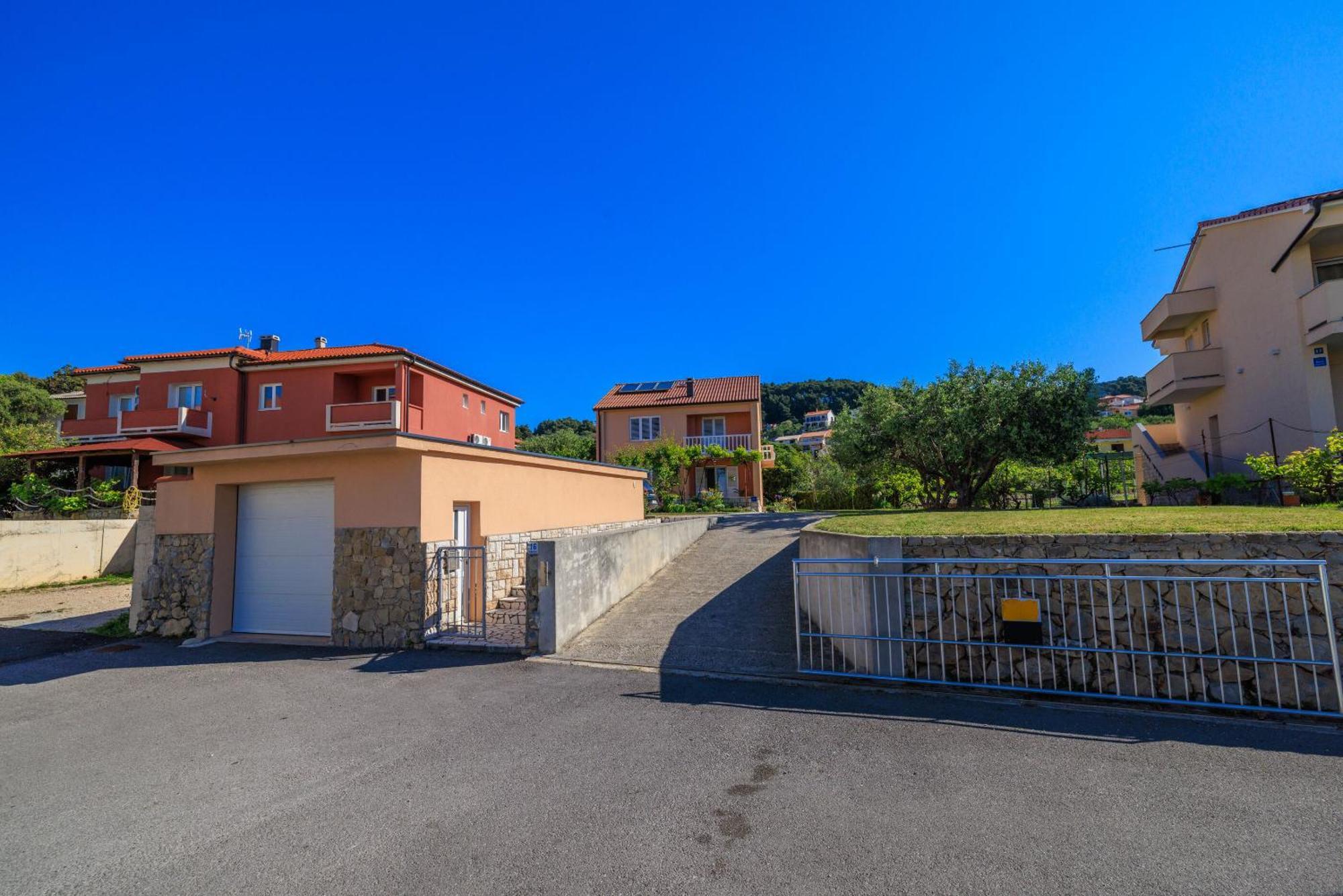 Apartment Zdravka Banjol エクステリア 写真