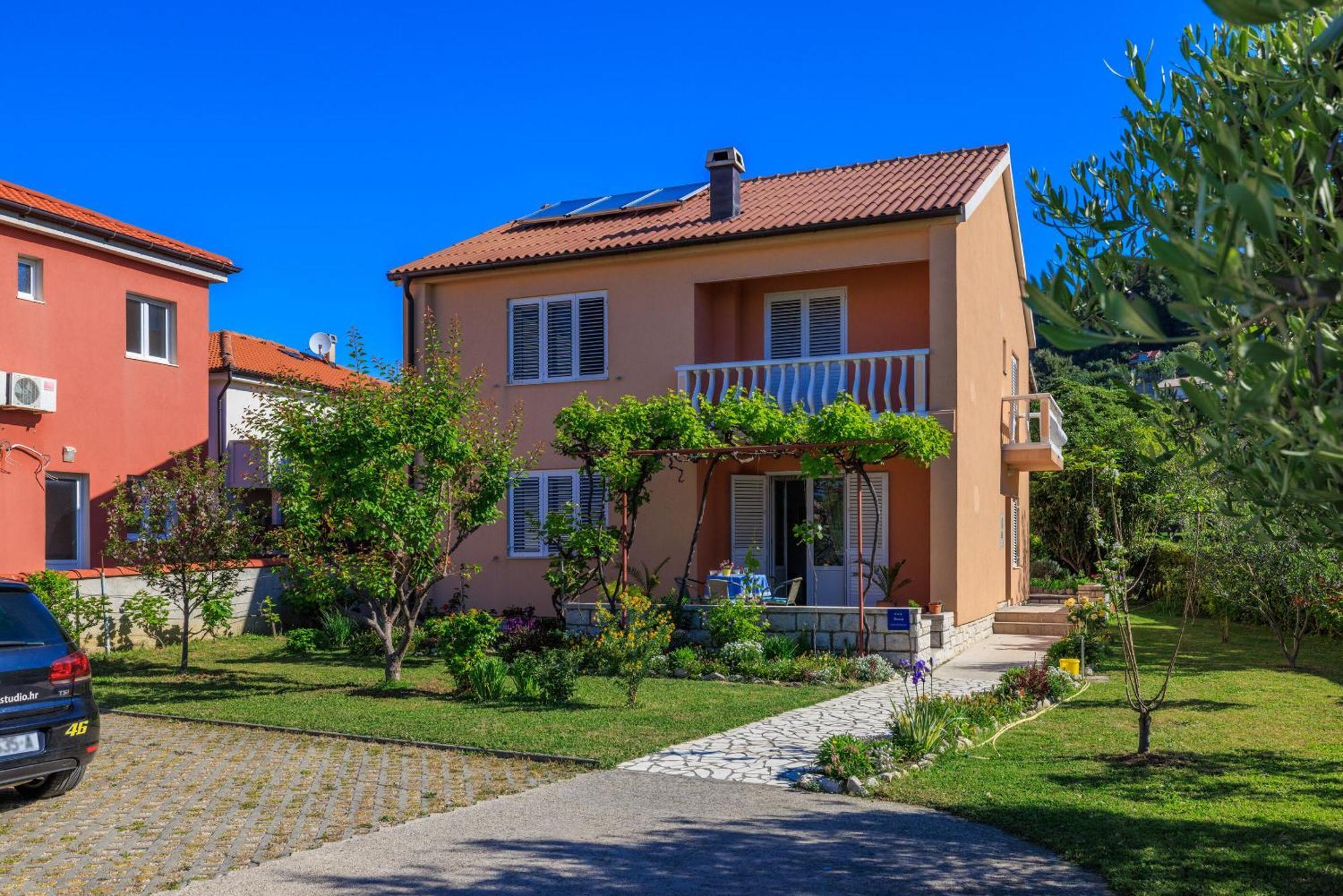 Apartment Zdravka Banjol エクステリア 写真
